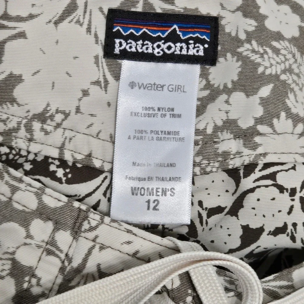 Patagonia Water Girl Board Shorts Olive Green Floral Lace Up Swim Trunks Size 12
